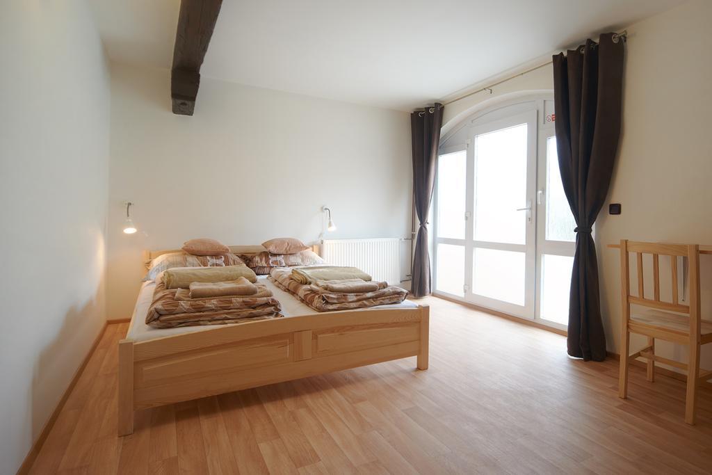 Usedlost Kotlarka Hotel Prague Ngoại thất bức ảnh