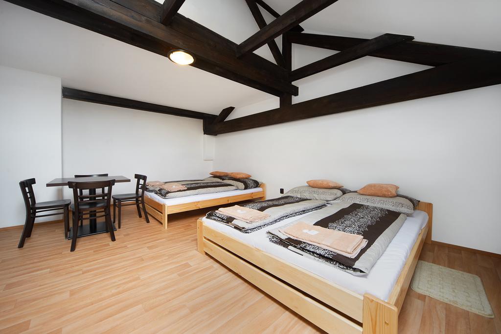Usedlost Kotlarka Hotel Prague Phòng bức ảnh